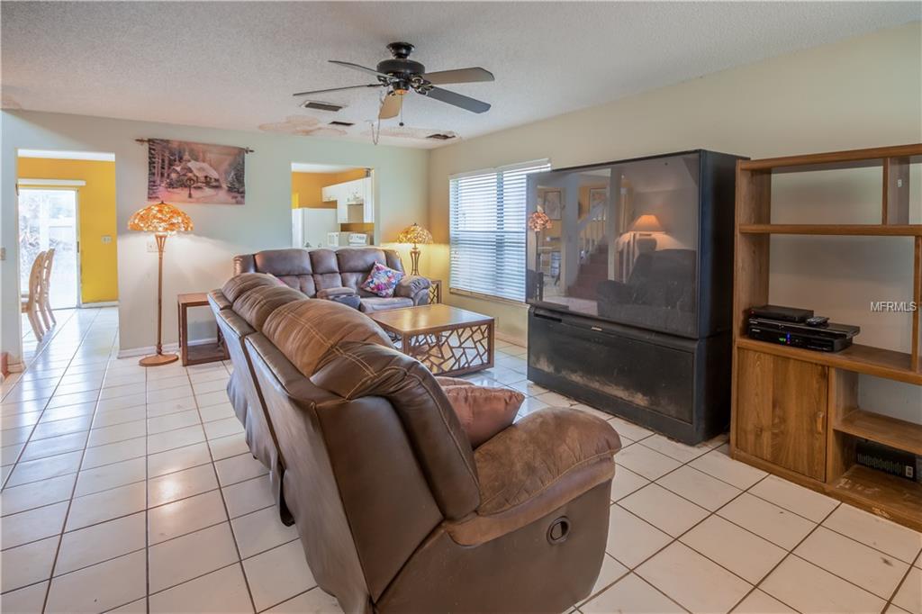 9584 BRACKIN STREET, ORLANDO, Florida 32825, 3 Bedrooms Bedrooms, 3 Rooms Rooms,2 BathroomsBathrooms,Residential,For sale,BRACKIN,O5560436