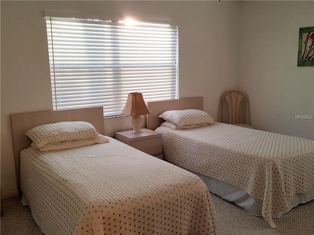 1100 CAPRI ISLES BOULEVARD, VENICE, Florida 34292, 2 Bedrooms Bedrooms, 5 Rooms Rooms,2 BathroomsBathrooms,Residential,For sale,CAPRI ISLES,N5916310