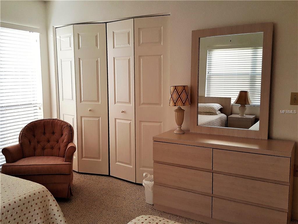 1100 CAPRI ISLES BOULEVARD, VENICE, Florida 34292, 2 Bedrooms Bedrooms, 5 Rooms Rooms,2 BathroomsBathrooms,Residential,For sale,CAPRI ISLES,N5916310