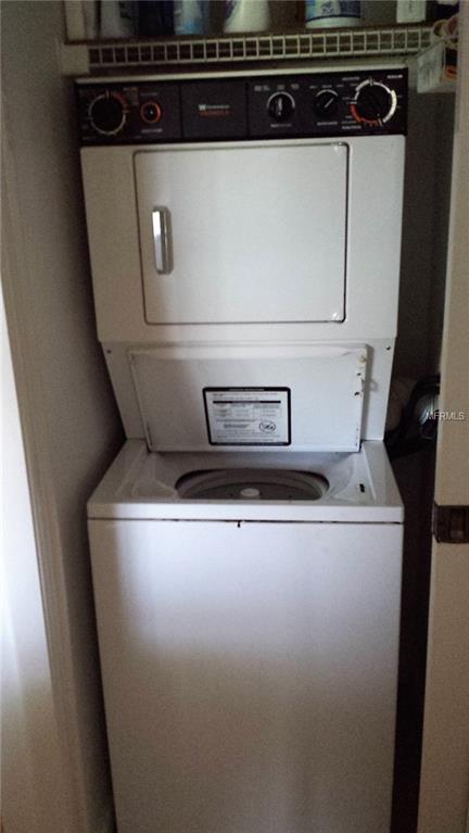 1100 CAPRI ISLES BOULEVARD, VENICE, Florida 34292, 2 Bedrooms Bedrooms, 5 Rooms Rooms,2 BathroomsBathrooms,Residential,For sale,CAPRI ISLES,N5916310