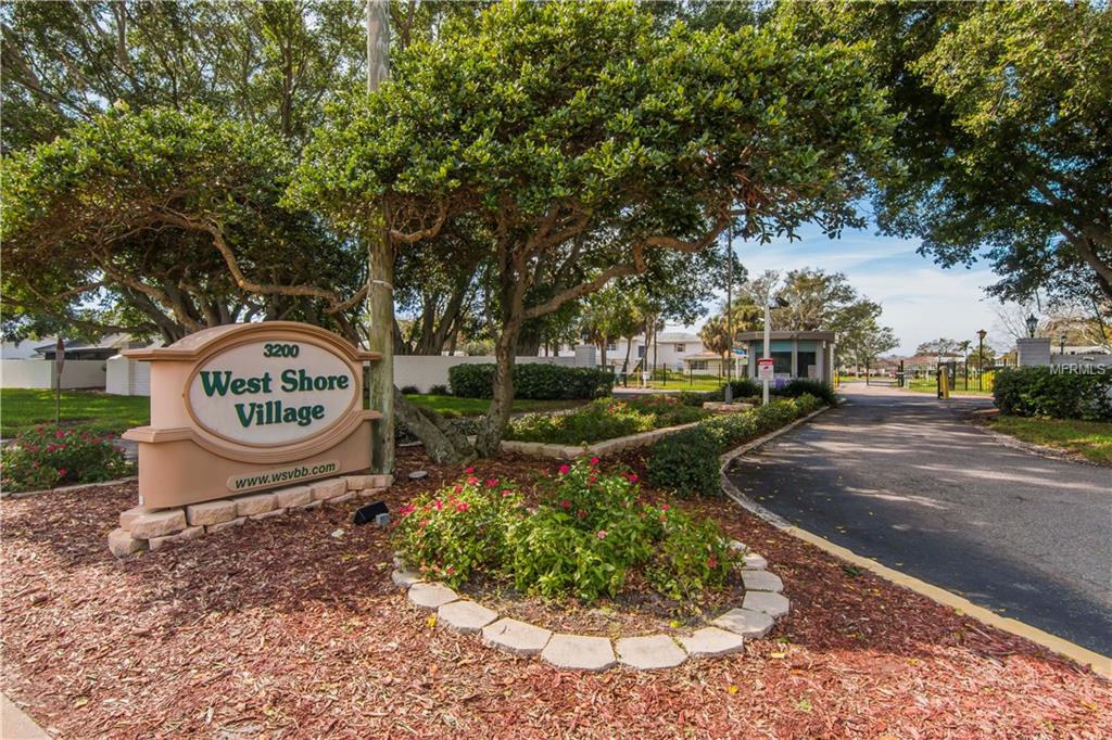 3210 39TH STREET S, ST PETERSBURG, Florida 33711, 2 Bedrooms Bedrooms, 3 Rooms Rooms,2 BathroomsBathrooms,Residential,For sale,39TH,U7847115
