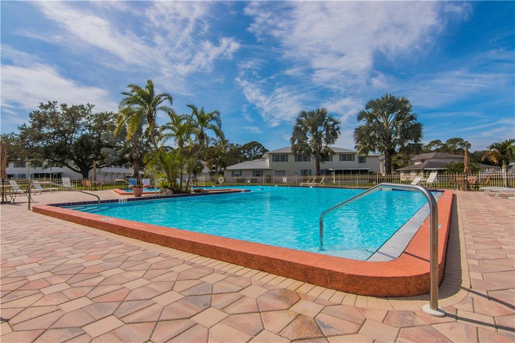 3210 39TH STREET S, ST PETERSBURG, Florida 33711, 2 Bedrooms Bedrooms, 3 Rooms Rooms,2 BathroomsBathrooms,Residential,For sale,39TH,U7847115