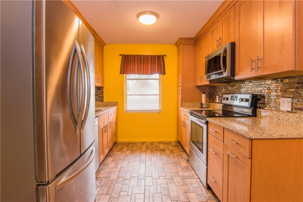 3210 39TH STREET S, ST PETERSBURG, Florida 33711, 2 Bedrooms Bedrooms, 3 Rooms Rooms,2 BathroomsBathrooms,Residential,For sale,39TH,U7847115