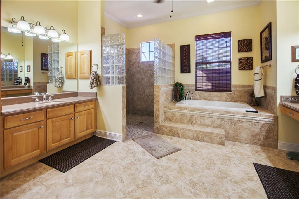 16010 33RD COURT E, PARRISH, Florida 34219, 4 Bedrooms Bedrooms, 3 Rooms Rooms,3 BathroomsBathrooms,Residential,For sale,33RD,A4209948