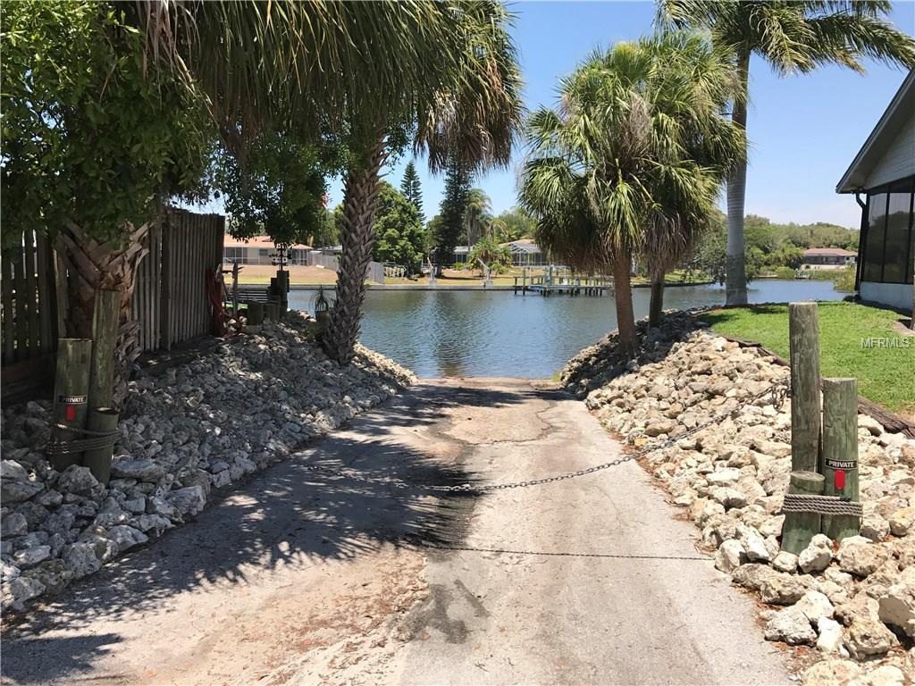 2217 MICHELE DRIVE, SARASOTA, Florida 34231, 2 Bedrooms Bedrooms, 7 Rooms Rooms,2 BathroomsBathrooms,Residential,For sale,MICHELE,A4185985