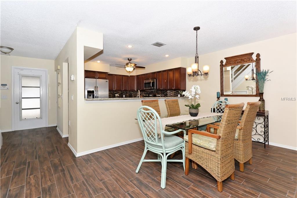 2217 MICHELE DRIVE, SARASOTA, Florida 34231, 2 Bedrooms Bedrooms, 7 Rooms Rooms,2 BathroomsBathrooms,Residential,For sale,MICHELE,A4185985