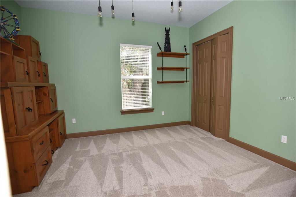 1405 HIDDEN OAKS BEND, SAINT CLOUD, Florida 34771, 6 Bedrooms Bedrooms, 8 Rooms Rooms,4 BathroomsBathrooms,Residential,For sale,HIDDEN OAKS,O5528313