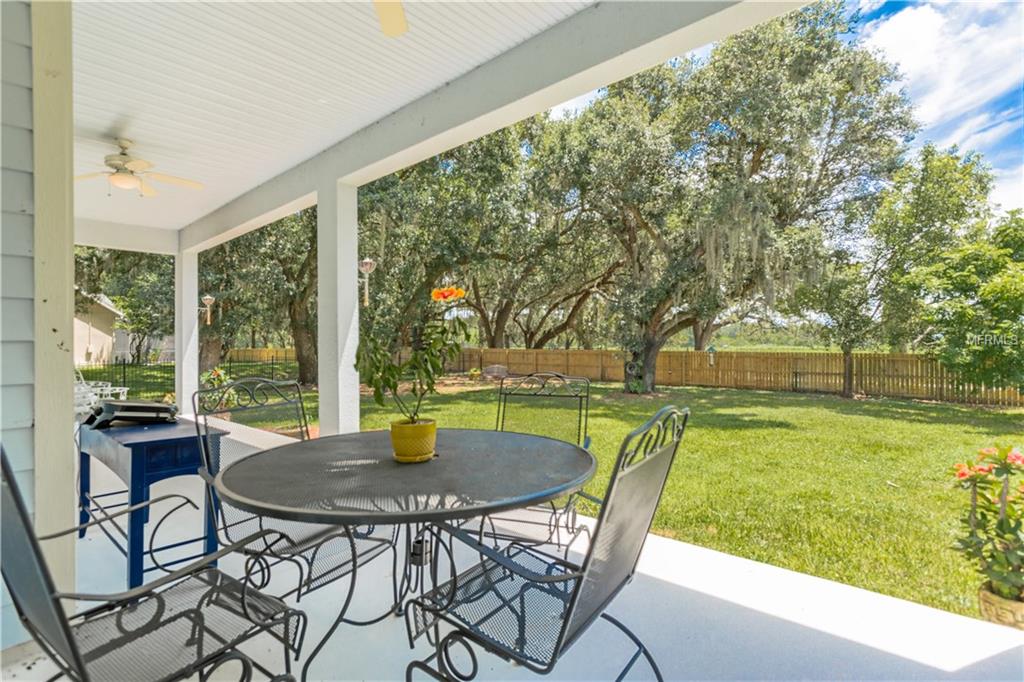 1405 HIDDEN OAKS BEND, SAINT CLOUD, Florida 34771, 6 Bedrooms Bedrooms, 8 Rooms Rooms,4 BathroomsBathrooms,Residential,For sale,HIDDEN OAKS,O5528313