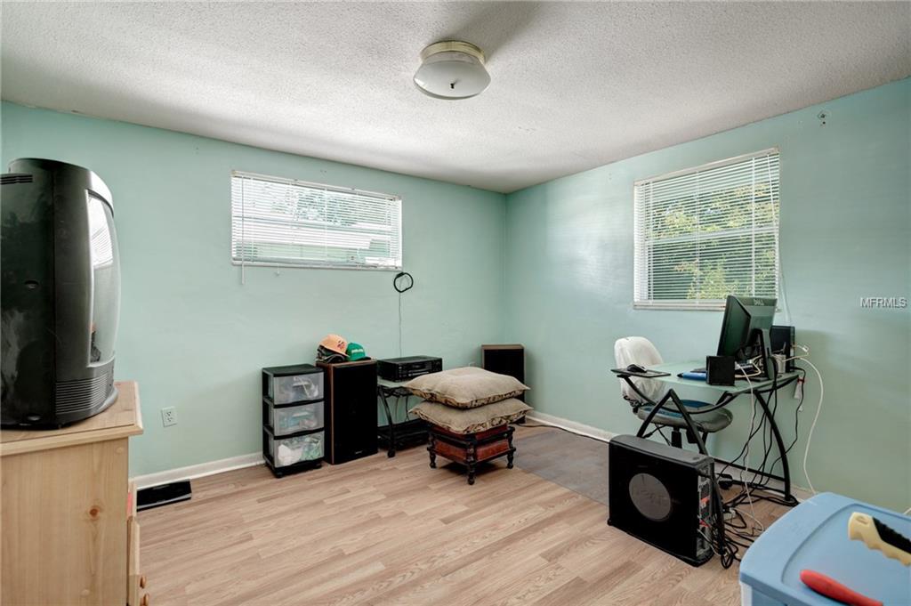 7709 HOLLYRIDGE DRIVE, NEW PORT RICHEY, Florida 34653, 2 Bedrooms Bedrooms, 3 Rooms Rooms,2 BathroomsBathrooms,Residential,For sale,HOLLYRIDGE,U7832237