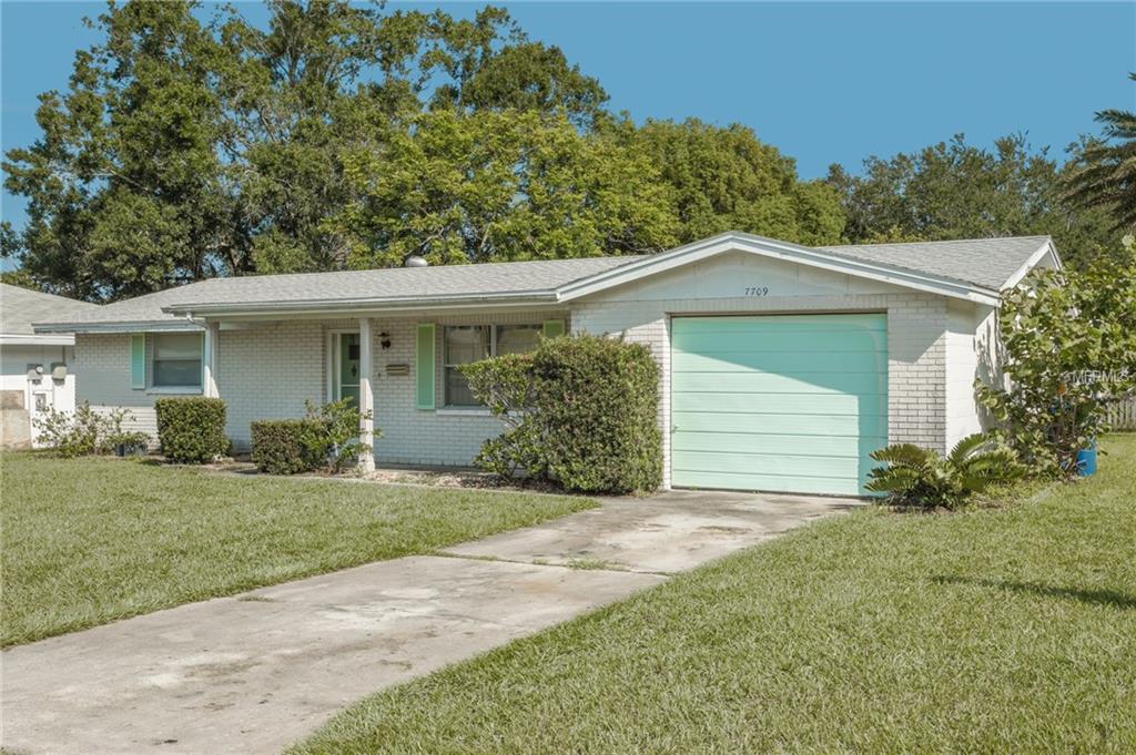 7709 HOLLYRIDGE DRIVE, NEW PORT RICHEY, Florida 34653, 2 Bedrooms Bedrooms, 3 Rooms Rooms,2 BathroomsBathrooms,Residential,For sale,HOLLYRIDGE,U7832237