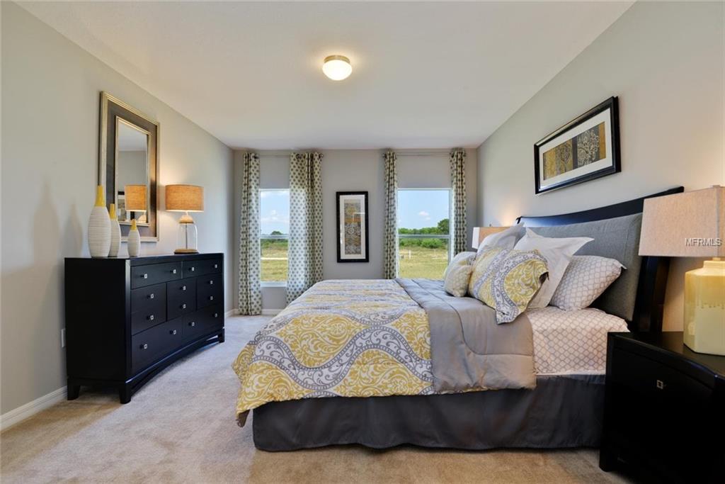 531 LUCERNE BOULEVARD, WINTER HAVEN, Florida 33881, 4 Bedrooms Bedrooms, 7 Rooms Rooms,2 BathroomsBathrooms,Residential,For sale,LUCERNE,W7636404