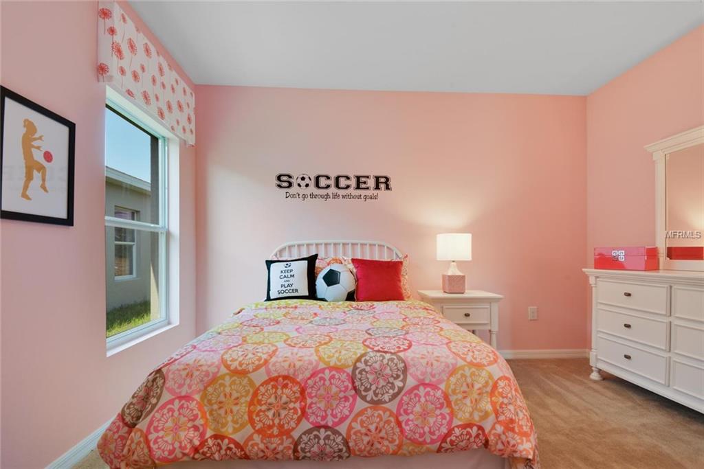 531 LUCERNE BOULEVARD, WINTER HAVEN, Florida 33881, 4 Bedrooms Bedrooms, 7 Rooms Rooms,2 BathroomsBathrooms,Residential,For sale,LUCERNE,W7636404