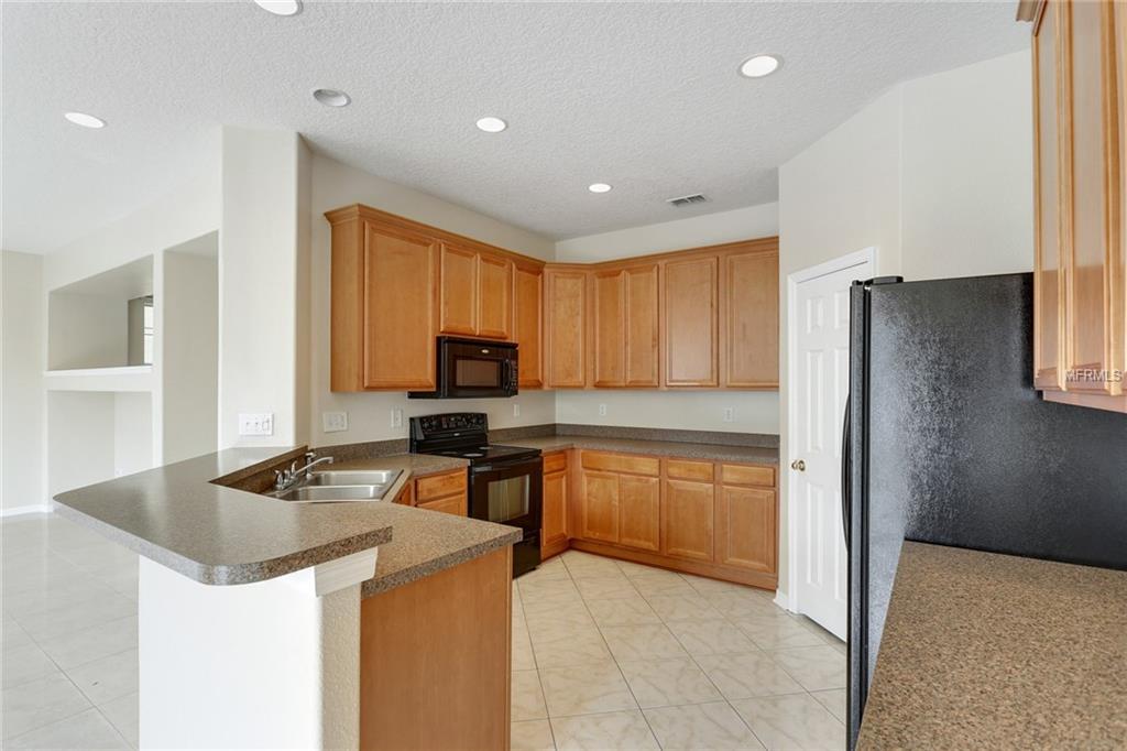 31603 SPOONFLOWER CIRCLE, WESLEY CHAPEL, Florida 33545, 3 Bedrooms Bedrooms, 8 Rooms Rooms,2 BathroomsBathrooms,Residential,For sale,SPOONFLOWER,T2922678