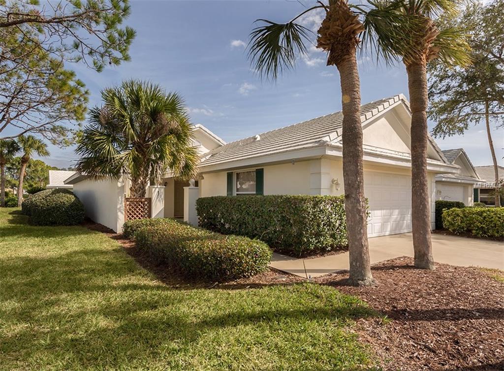821 HARRINGTON LAKE LANE, VENICE, Florida 34293, 2 Bedrooms Bedrooms, 6 Rooms Rooms,2 BathroomsBathrooms,Residential,For sale,HARRINGTON LAKE,A4208501