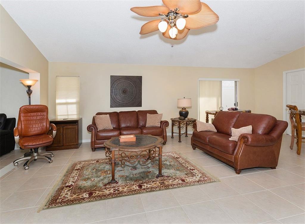 821 HARRINGTON LAKE LANE, VENICE, Florida 34293, 2 Bedrooms Bedrooms, 6 Rooms Rooms,2 BathroomsBathrooms,Residential,For sale,HARRINGTON LAKE,A4208501