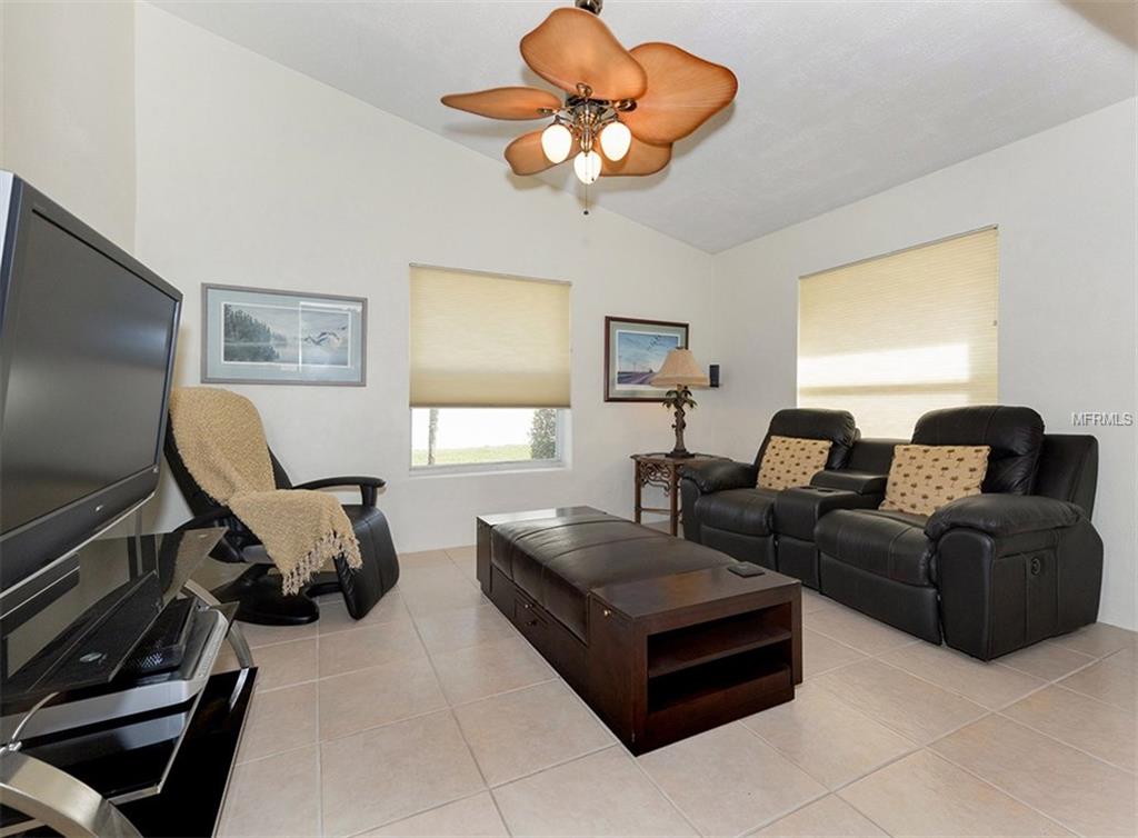 821 HARRINGTON LAKE LANE, VENICE, Florida 34293, 2 Bedrooms Bedrooms, 6 Rooms Rooms,2 BathroomsBathrooms,Residential,For sale,HARRINGTON LAKE,A4208501