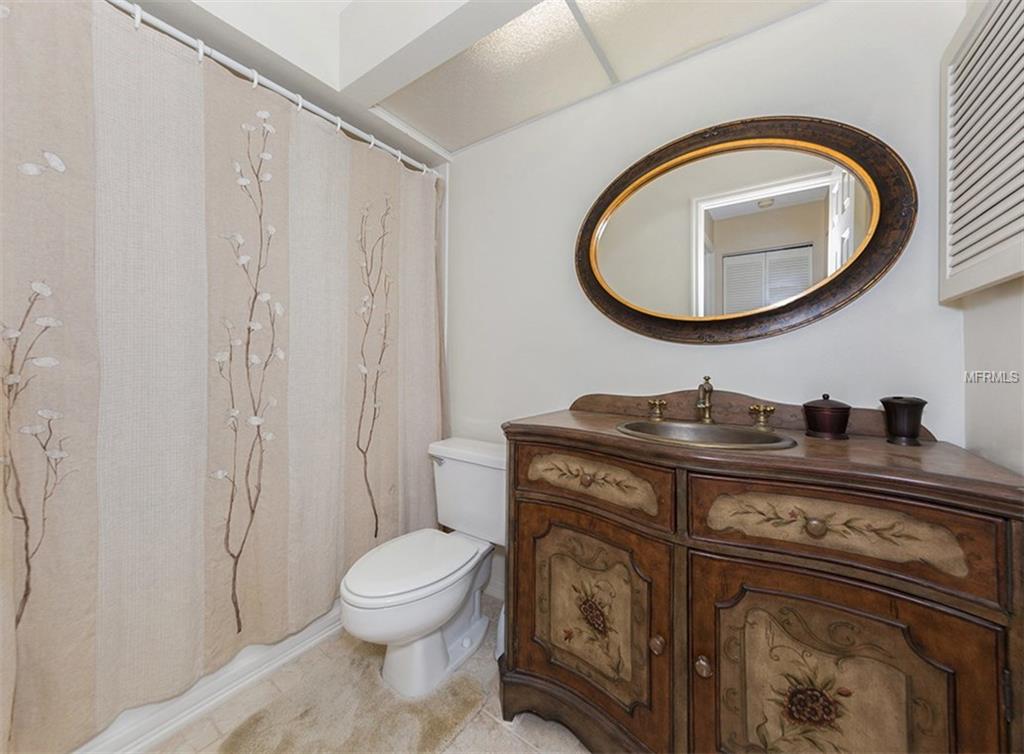 821 HARRINGTON LAKE LANE, VENICE, Florida 34293, 2 Bedrooms Bedrooms, 6 Rooms Rooms,2 BathroomsBathrooms,Residential,For sale,HARRINGTON LAKE,A4208501