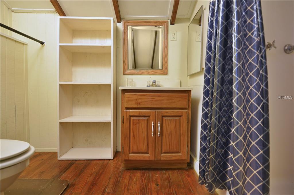 251 JENNICA COURT, GENEVA, Florida 32732, 6 Bedrooms Bedrooms, 4 Rooms Rooms,3 BathroomsBathrooms,Residential,For sale,JENNICA,O5559979