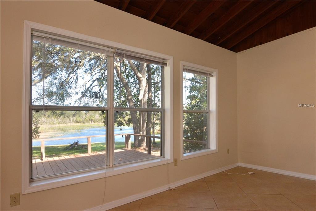 251 JENNICA COURT, GENEVA, Florida 32732, 6 Bedrooms Bedrooms, 4 Rooms Rooms,3 BathroomsBathrooms,Residential,For sale,JENNICA,O5559979