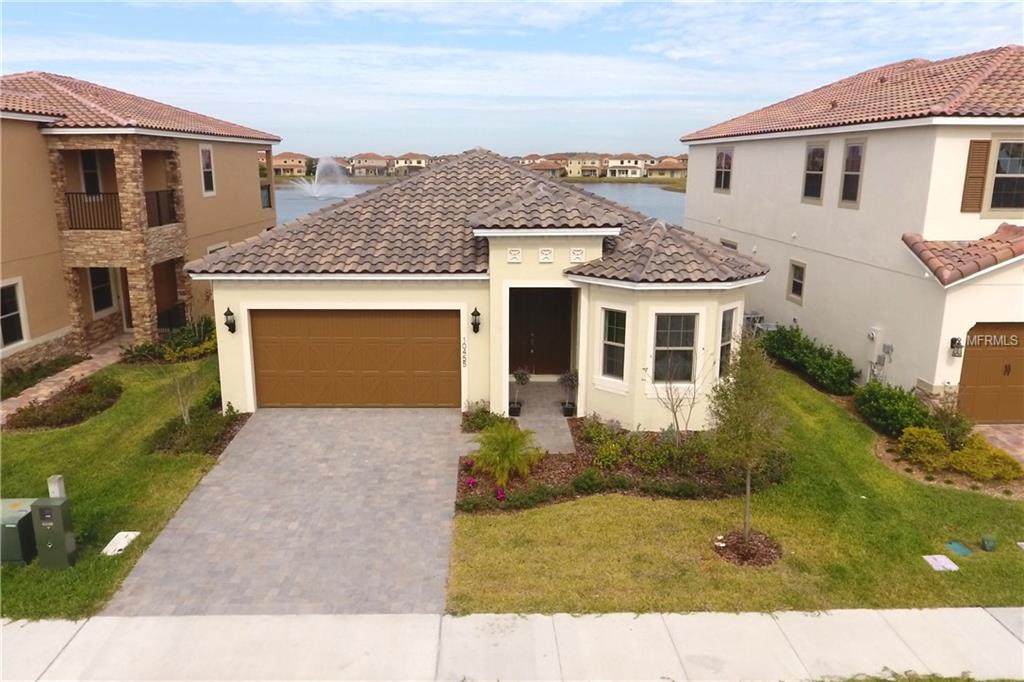 10455 SIDDINGTON DRIVE, ORLANDO, Florida 32832, 4 Bedrooms Bedrooms, 7 Rooms Rooms,3 BathroomsBathrooms,Residential,For sale,SIDDINGTON,O5560437