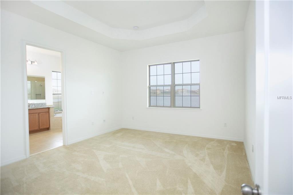 10455 SIDDINGTON DRIVE, ORLANDO, Florida 32832, 4 Bedrooms Bedrooms, 7 Rooms Rooms,3 BathroomsBathrooms,Residential,For sale,SIDDINGTON,O5560437