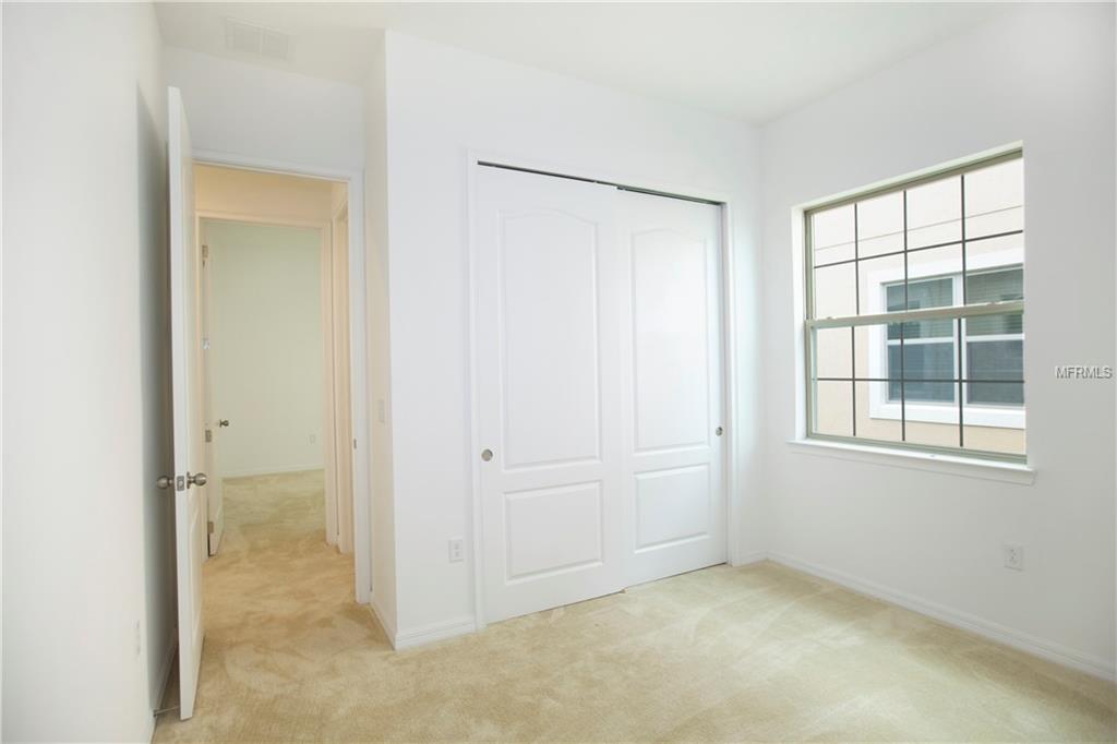 10455 SIDDINGTON DRIVE, ORLANDO, Florida 32832, 4 Bedrooms Bedrooms, 7 Rooms Rooms,3 BathroomsBathrooms,Residential,For sale,SIDDINGTON,O5560437