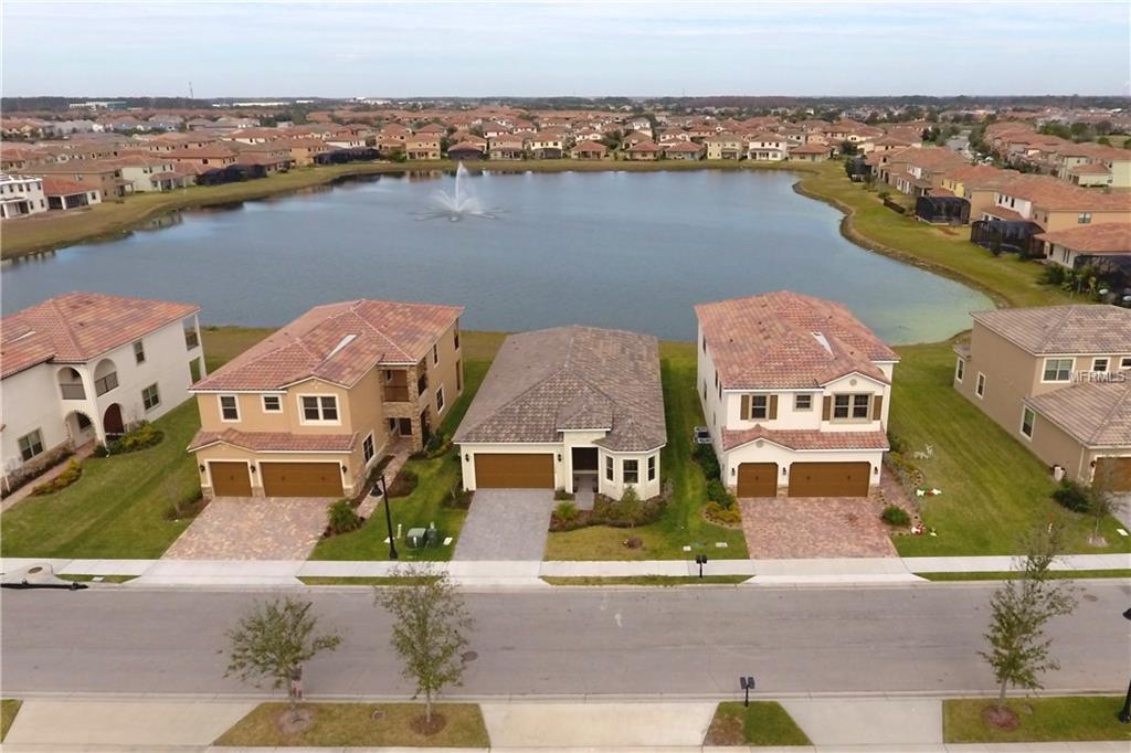 10455 SIDDINGTON DRIVE, ORLANDO, Florida 32832, 4 Bedrooms Bedrooms, 7 Rooms Rooms,3 BathroomsBathrooms,Residential,For sale,SIDDINGTON,O5560437