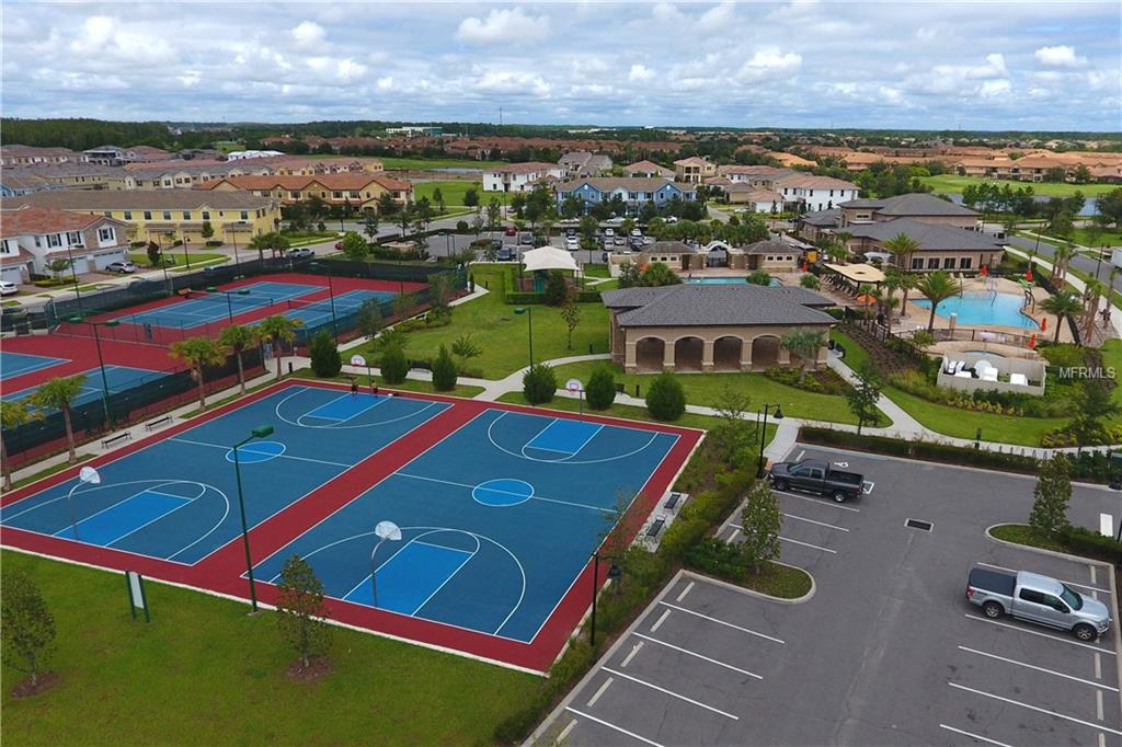 10455 SIDDINGTON DRIVE, ORLANDO, Florida 32832, 4 Bedrooms Bedrooms, 7 Rooms Rooms,3 BathroomsBathrooms,Residential,For sale,SIDDINGTON,O5560437