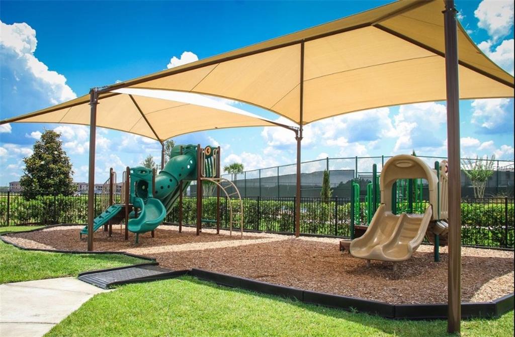 10455 SIDDINGTON DRIVE, ORLANDO, Florida 32832, 4 Bedrooms Bedrooms, 7 Rooms Rooms,3 BathroomsBathrooms,Residential,For sale,SIDDINGTON,O5560437