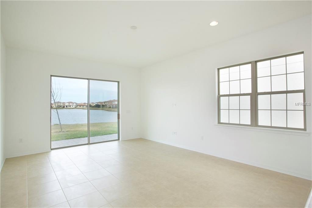 10455 SIDDINGTON DRIVE, ORLANDO, Florida 32832, 4 Bedrooms Bedrooms, 7 Rooms Rooms,3 BathroomsBathrooms,Residential,For sale,SIDDINGTON,O5560437