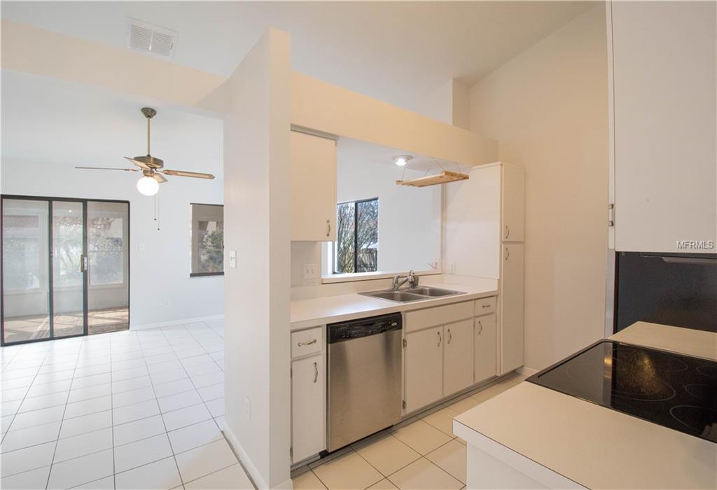 2743 LOGANDALE DRIVE, ORLANDO, Florida 32817, 3 Bedrooms Bedrooms, 6 Rooms Rooms,2 BathroomsBathrooms,Residential,For sale,LOGANDALE,O5560793