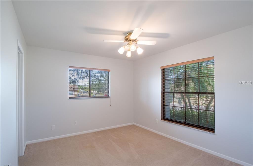 2743 LOGANDALE DRIVE, ORLANDO, Florida 32817, 3 Bedrooms Bedrooms, 6 Rooms Rooms,2 BathroomsBathrooms,Residential,For sale,LOGANDALE,O5560793