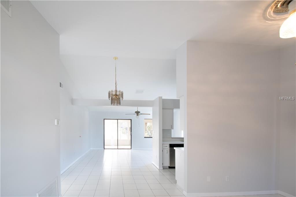 2743 LOGANDALE DRIVE, ORLANDO, Florida 32817, 3 Bedrooms Bedrooms, 6 Rooms Rooms,2 BathroomsBathrooms,Residential,For sale,LOGANDALE,O5560793