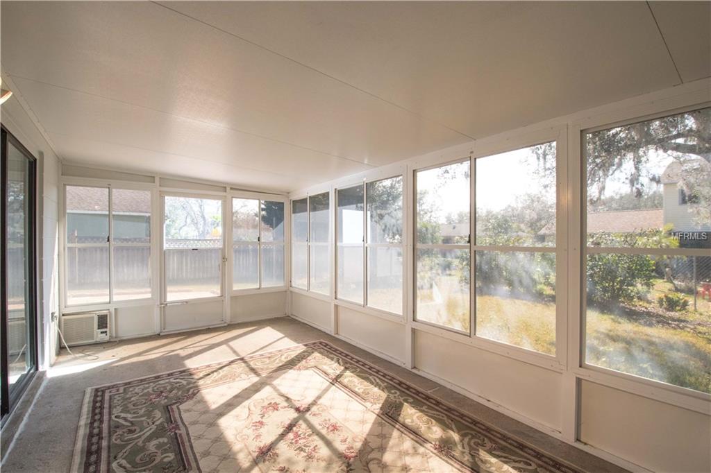 2743 LOGANDALE DRIVE, ORLANDO, Florida 32817, 3 Bedrooms Bedrooms, 6 Rooms Rooms,2 BathroomsBathrooms,Residential,For sale,LOGANDALE,O5560793