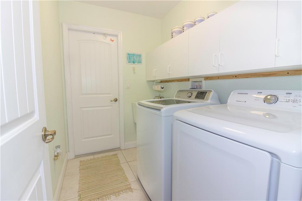 1009 CABOT STREET, PORT CHARLOTTE, Florida 33953, 3 Bedrooms Bedrooms, 9 Rooms Rooms,2 BathroomsBathrooms,Residential,For sale,CABOT,C7248977