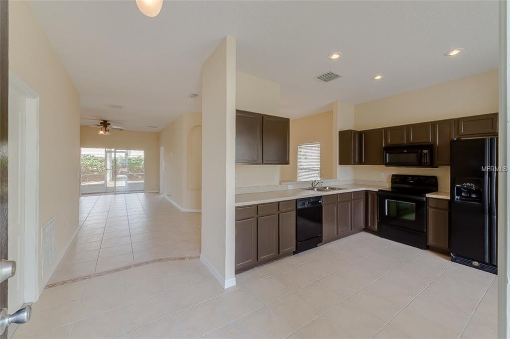 4951 WATERSIDE POINTE CIRCLE, ORLANDO, Florida 32829, 4 Bedrooms Bedrooms, 7 Rooms Rooms,2 BathroomsBathrooms,Residential,For sale,WATERSIDE POINTE,O5561378