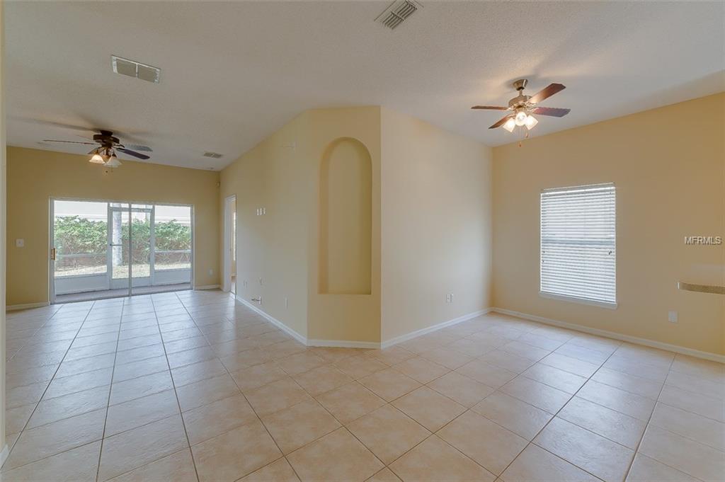 4951 WATERSIDE POINTE CIRCLE, ORLANDO, Florida 32829, 4 Bedrooms Bedrooms, 7 Rooms Rooms,2 BathroomsBathrooms,Residential,For sale,WATERSIDE POINTE,O5561378