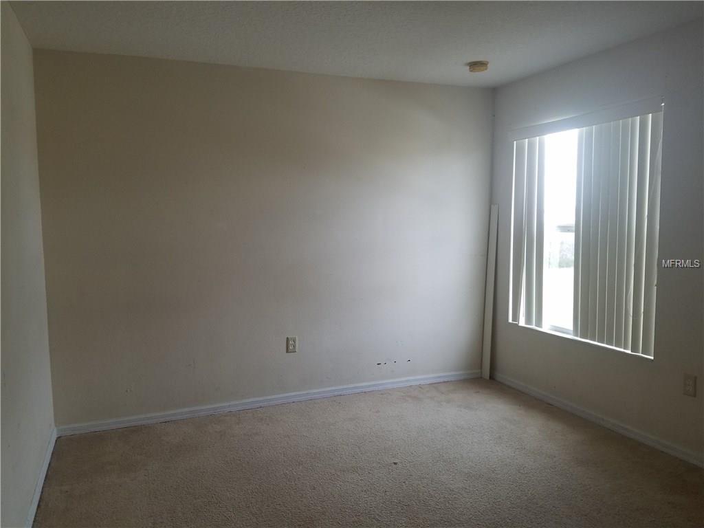 570 BRISTOL CIRCLE, KISSIMMEE, Florida 34758, 4 Bedrooms Bedrooms, 9 Rooms Rooms,2 BathroomsBathrooms,Residential,For sale,BRISTOL,S4857060