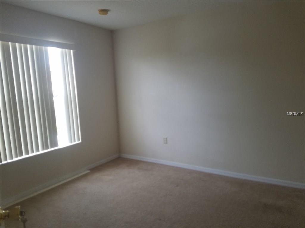 570 BRISTOL CIRCLE, KISSIMMEE, Florida 34758, 4 Bedrooms Bedrooms, 9 Rooms Rooms,2 BathroomsBathrooms,Residential,For sale,BRISTOL,S4857060