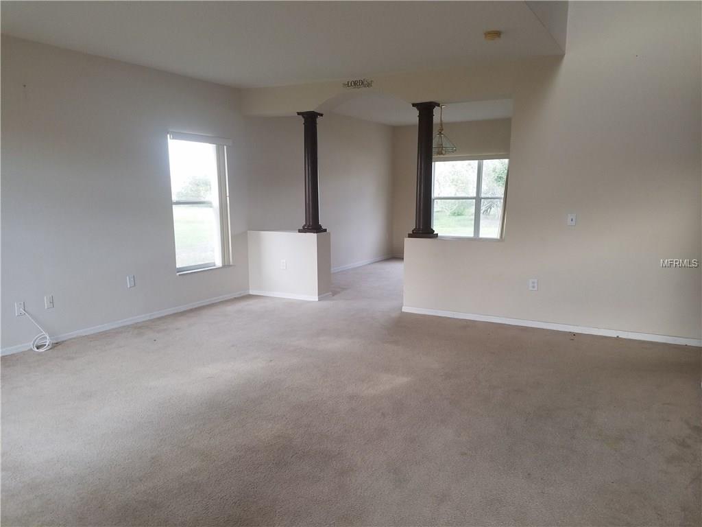 570 BRISTOL CIRCLE, KISSIMMEE, Florida 34758, 4 Bedrooms Bedrooms, 9 Rooms Rooms,2 BathroomsBathrooms,Residential,For sale,BRISTOL,S4857060