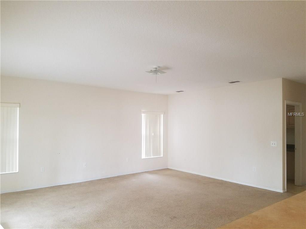 570 BRISTOL CIRCLE, KISSIMMEE, Florida 34758, 4 Bedrooms Bedrooms, 9 Rooms Rooms,2 BathroomsBathrooms,Residential,For sale,BRISTOL,S4857060