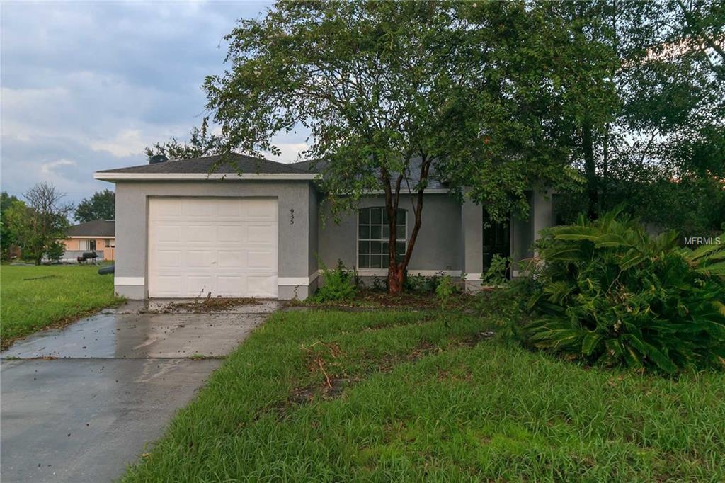 7935 APACHE LANE, LAKELAND, Florida 33810, 3 Bedrooms Bedrooms, 6 Rooms Rooms,2 BathroomsBathrooms,Residential,For sale,APACHE,O5536169