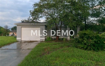 7935 APACHE LANE, LAKELAND, Florida 33810, 3 Bedrooms Bedrooms, 6 Rooms Rooms,2 BathroomsBathrooms,Residential,For sale,APACHE,O5536169