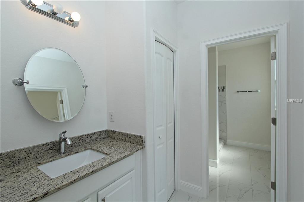 619 SANCTUARY GOLF PLACE, APOPKA, Florida 32712, 5 Bedrooms Bedrooms, 10 Rooms Rooms,4 BathroomsBathrooms,Residential,For sale,SANCTUARY GOLF,O5540760