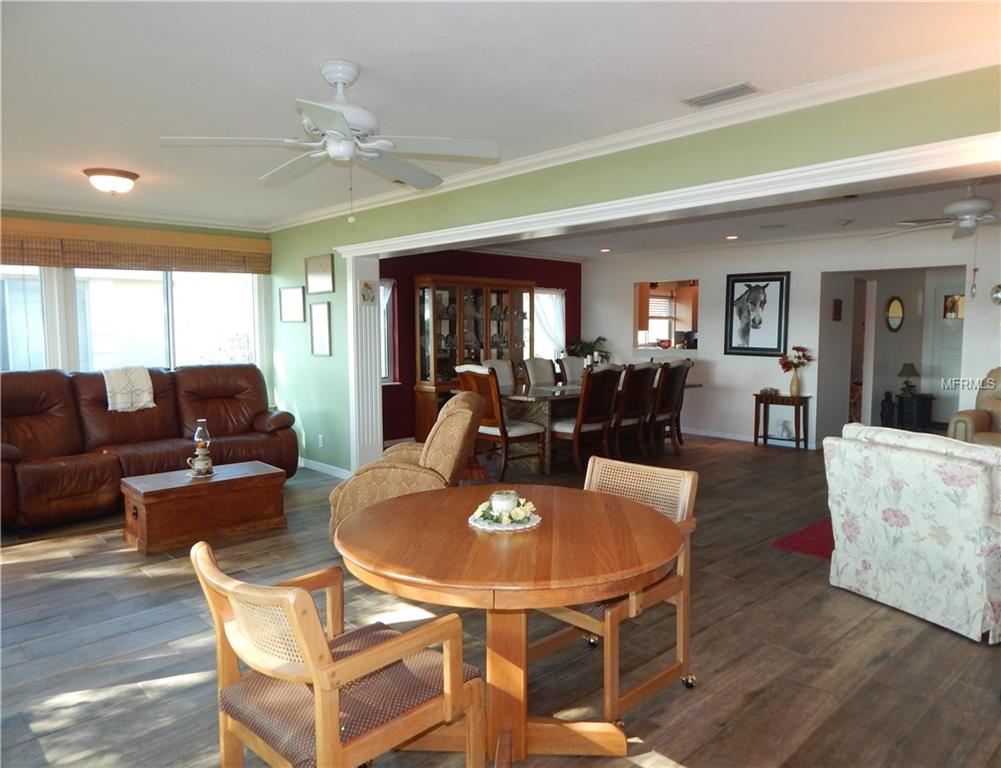 5934 TIDEWOOD AVENUE, SARASOTA, Florida 34231, 2 Bedrooms Bedrooms, 4 Rooms Rooms,2 BathroomsBathrooms,Residential,For sale,TIDEWOOD,N5914891