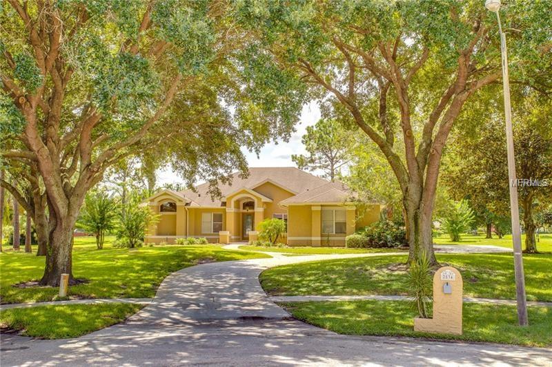 2834 TROPIC COURT, WINTER GARDEN, Florida 34787, 4 Bedrooms Bedrooms, 12 Rooms Rooms,3 BathroomsBathrooms,Residential,For sale,TROPIC,O5547335