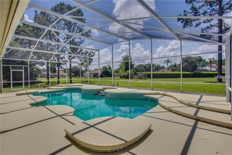 2834 TROPIC COURT, WINTER GARDEN, Florida 34787, 4 Bedrooms Bedrooms, 12 Rooms Rooms,3 BathroomsBathrooms,Residential,For sale,TROPIC,O5547335