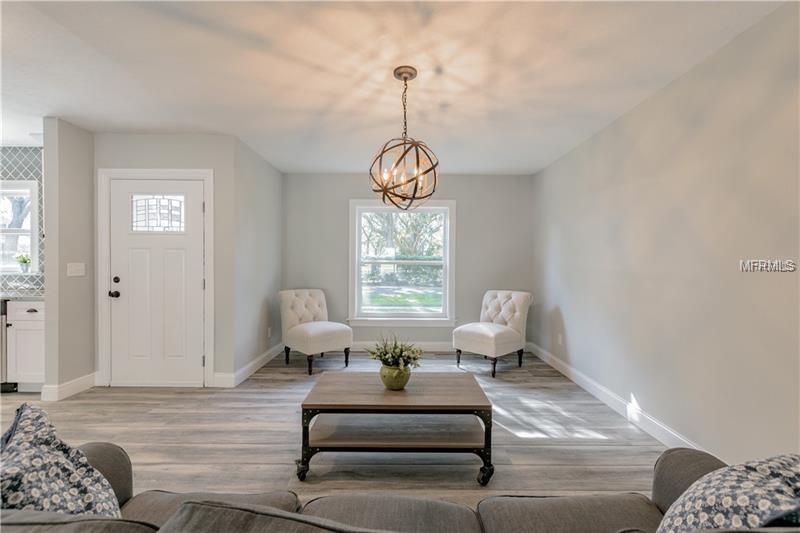 811 LORENA ROAD LUTZ, Florida 33548, 4 Bedrooms Bedrooms, 8 Rooms Rooms,2 BathroomsBathrooms,Residential,For sale,LORENA,T2916240