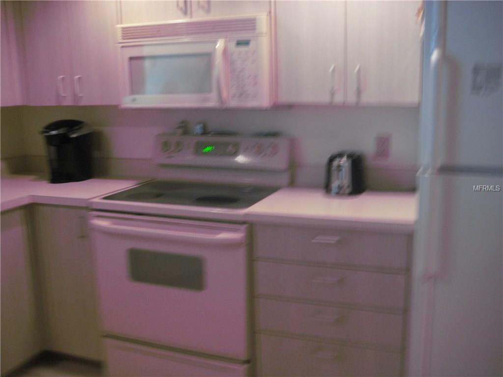 14520 ALEJO COURT, SEMINOLE, Florida 33776, 3 Bedrooms Bedrooms, 3 Rooms Rooms,2 BathroomsBathrooms,Residential,For sale,ALEJO,U7842363