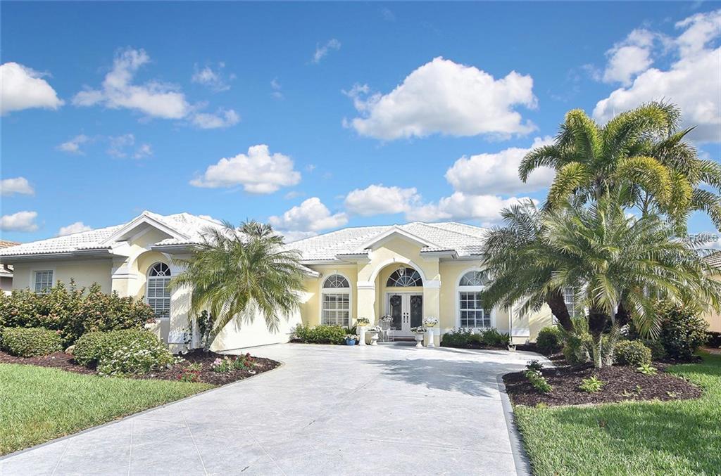 430 OTTER CREEK DRIVE, VENICE, Florida 34292, 4 Bedrooms Bedrooms, 10 Rooms Rooms,3 BathroomsBathrooms,Residential,For sale,OTTER CREEK,N5916115